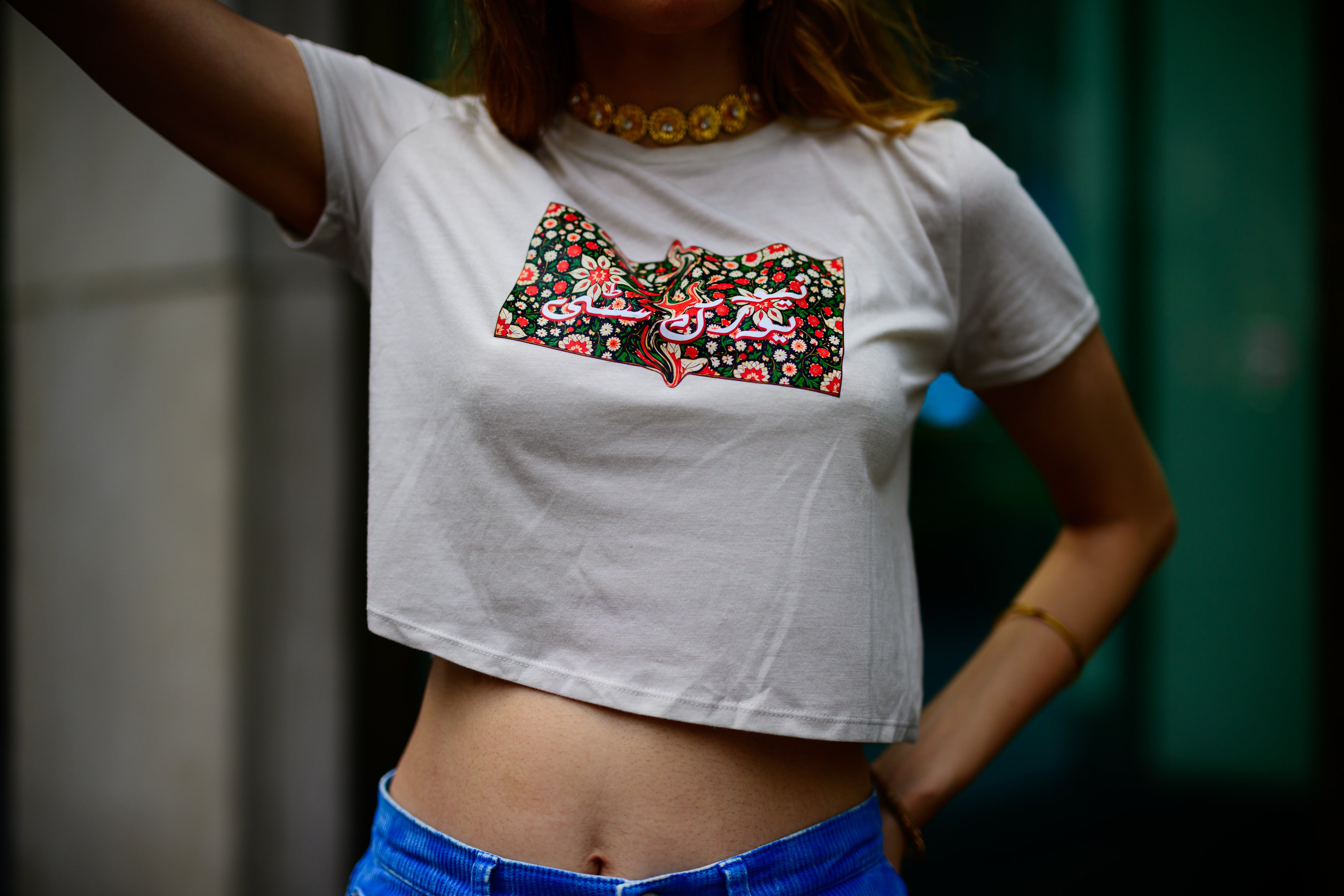 New York City Urdu Flowy Crop