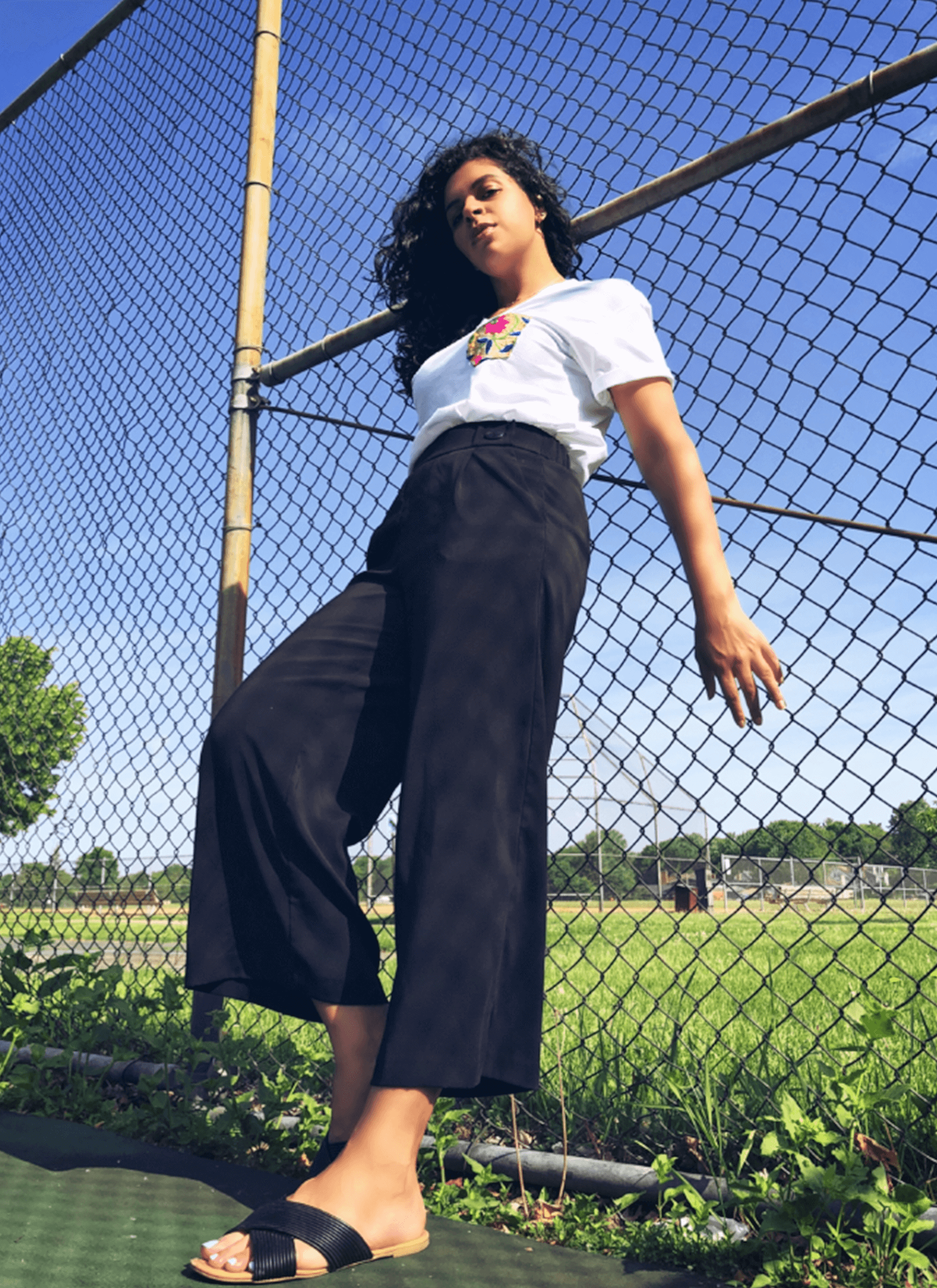 Zarina pocket tee, pocket tee t-shirts, pocket tees mens, pocket tees mockup, pocket tee design, pocket tees unisex.